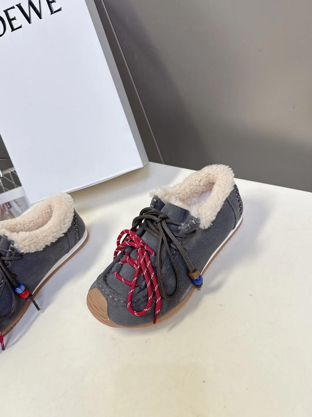 Кроссовки Женские Loewe 147063