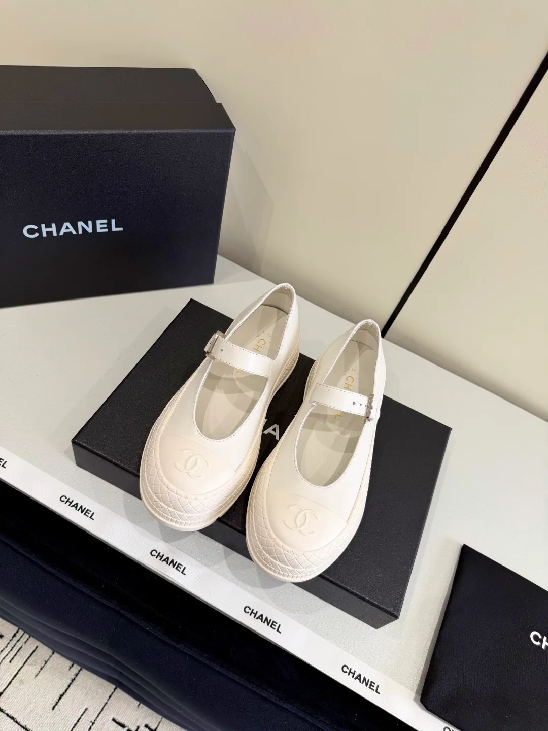 Туфли Женские Chanel 12370918