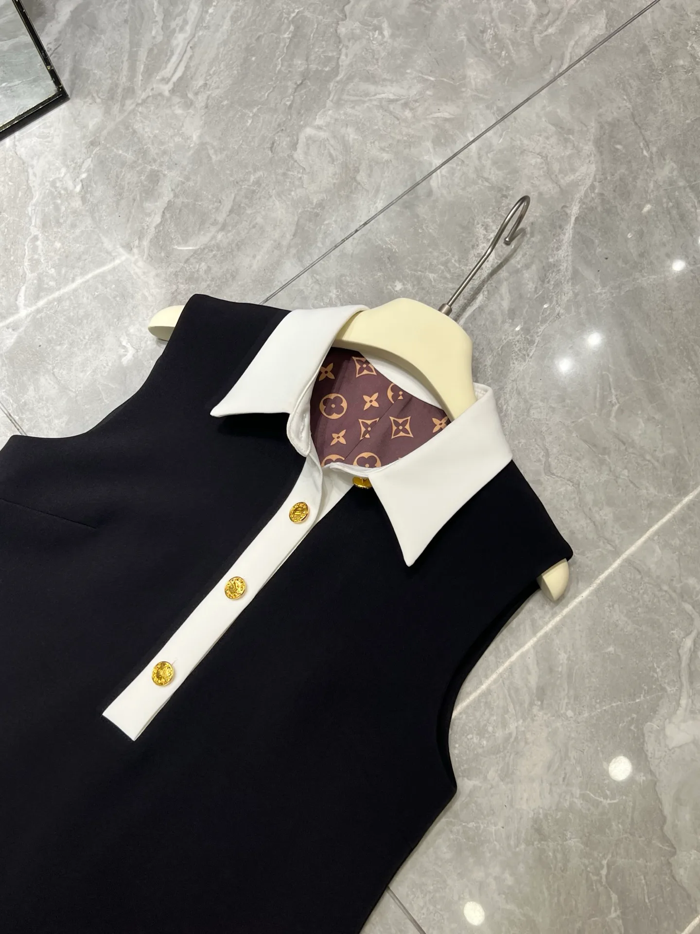 Платья Женские Louis Vuitton 11755727