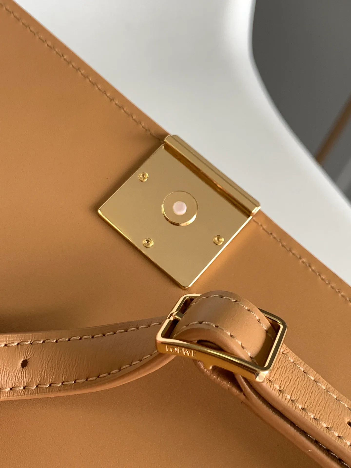 Классические Сумки Женские Loewe 6448006