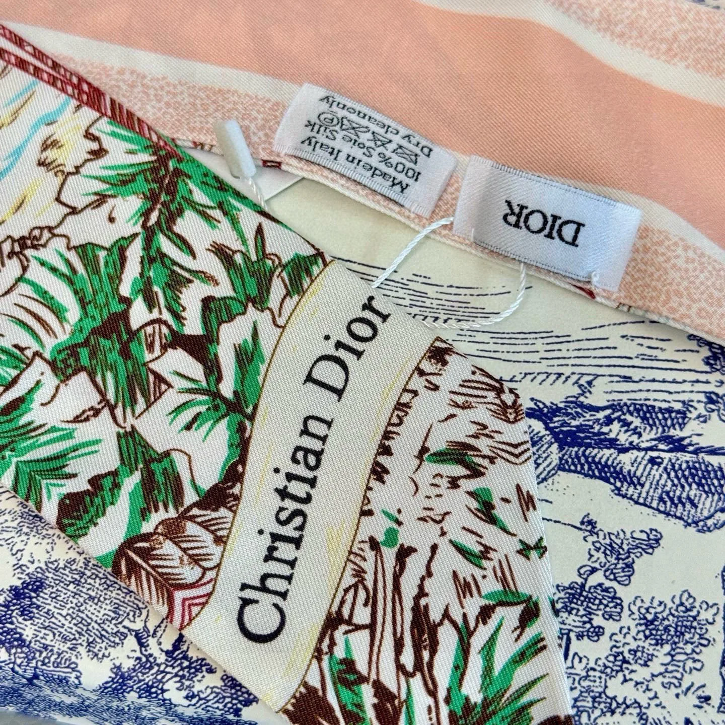Платки Christian Dior 11888309