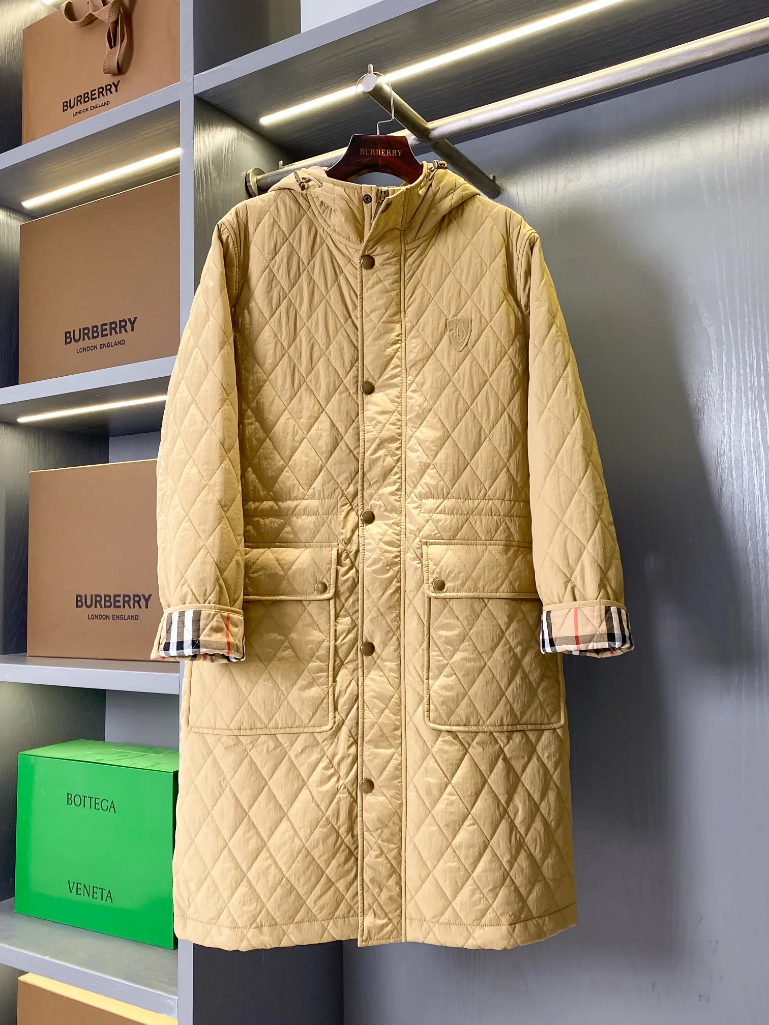 Куртки И Пуховики Женские Burberry 18206353