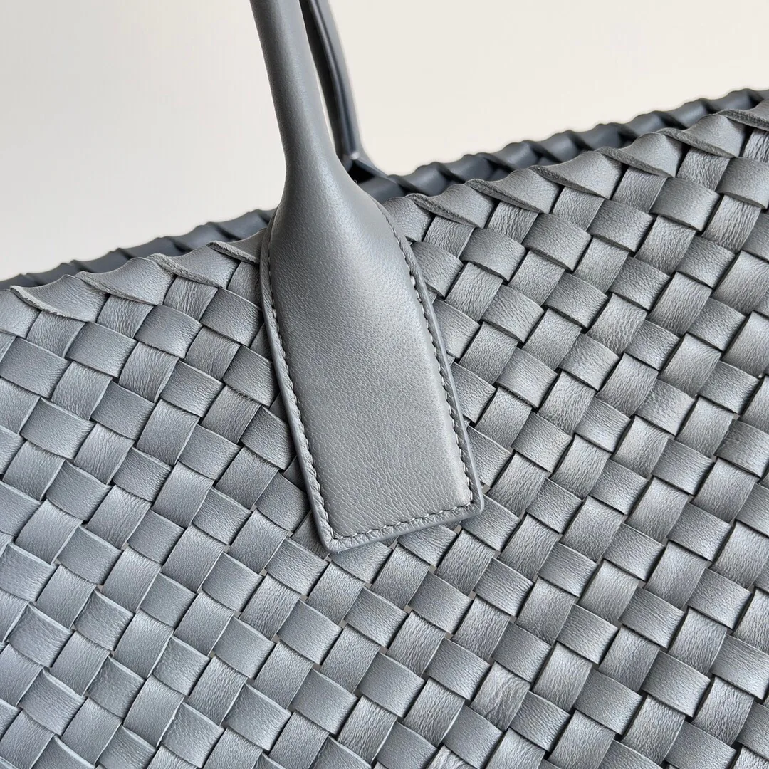 Классические Сумки Женские Bottega Veneta 11387795