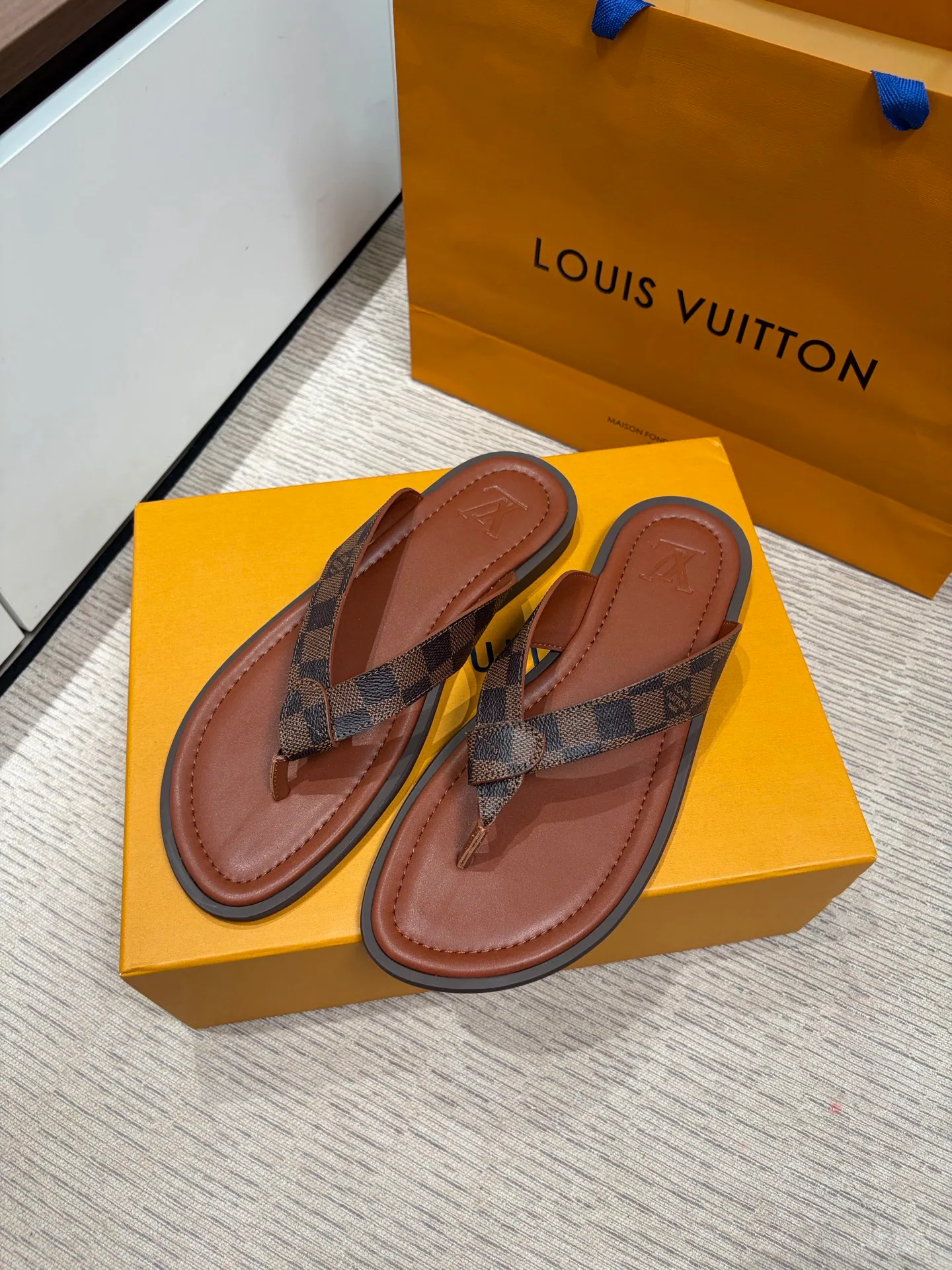 Шлепанцы Мужские Louis Vuitton 13428265