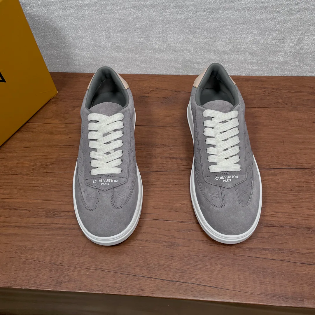 Кроссовки Мужские Louis Vuitton 17542454