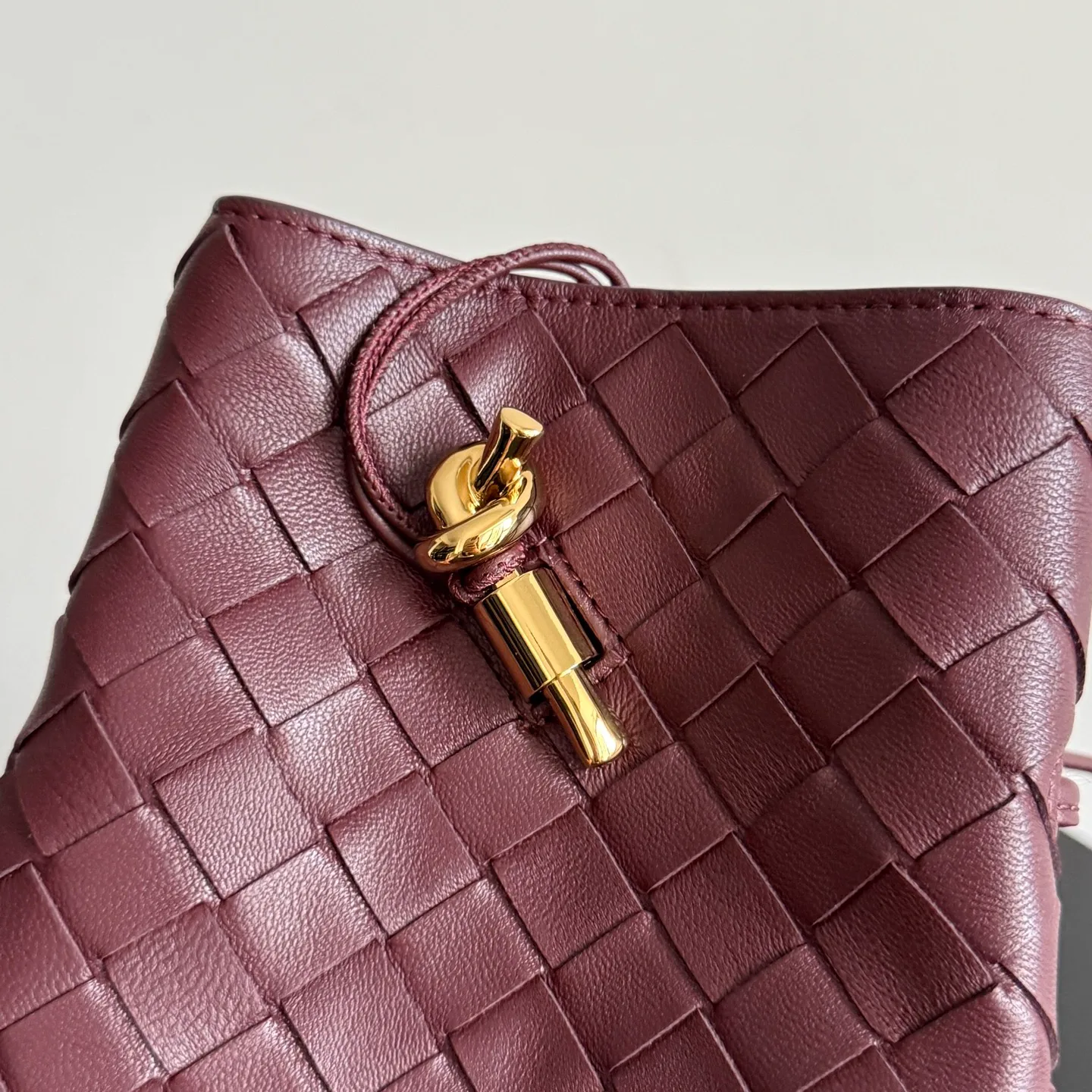 Сумки На Ремне Женские Bottega Veneta 17533317