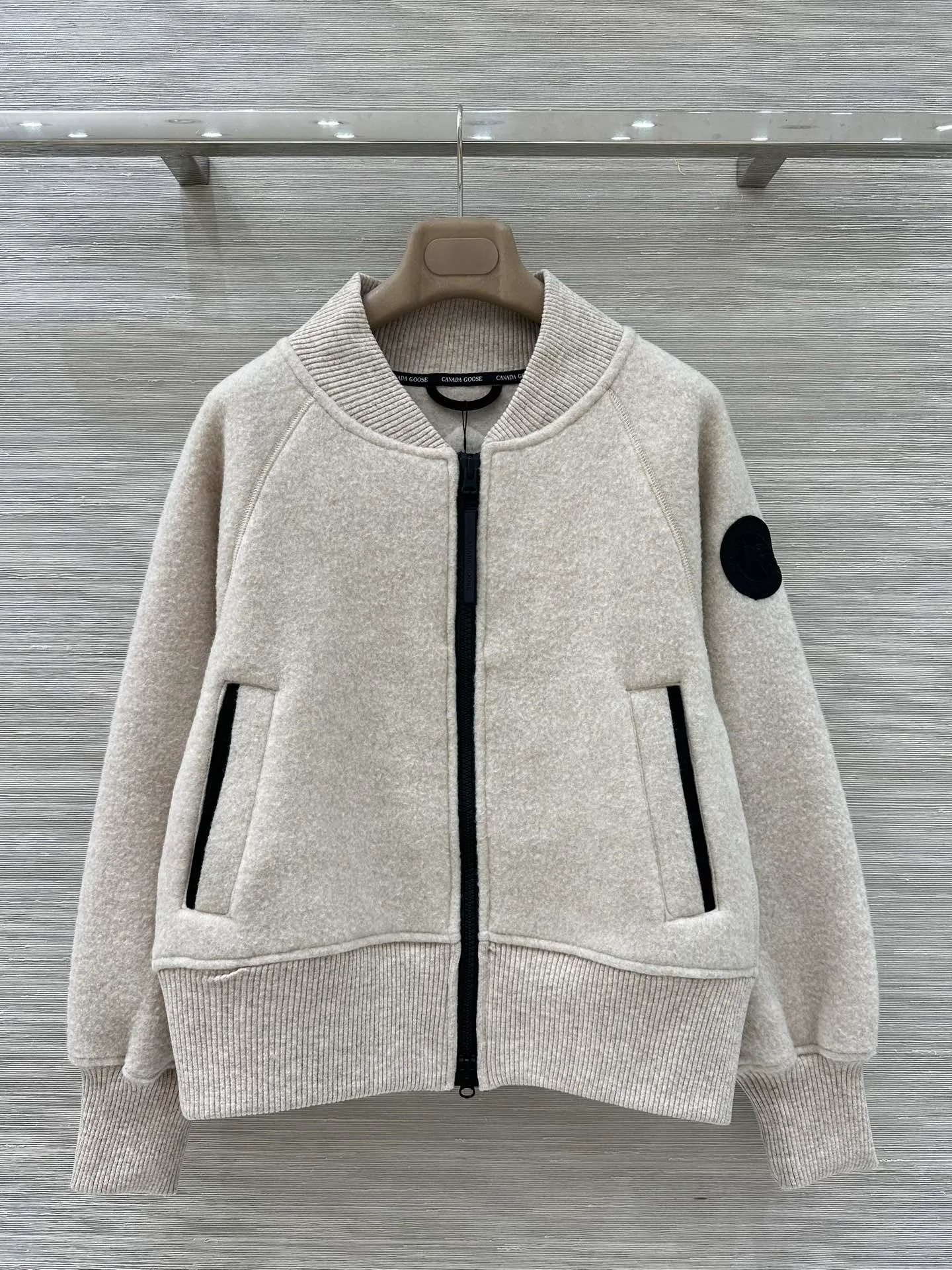 Свитшоты Женские Canada Goose 771632