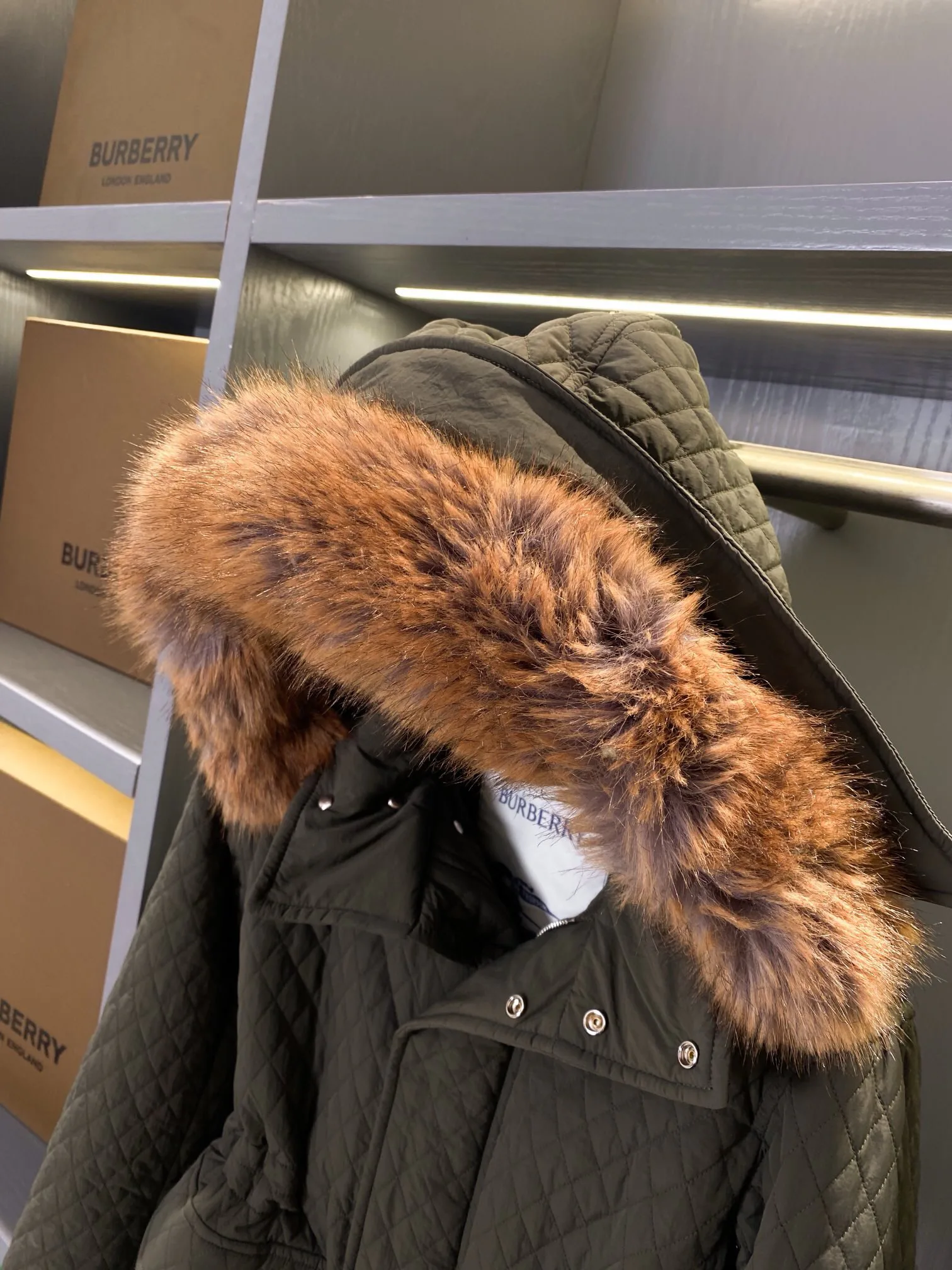 Куртки И Пуховики Женские Burberry 284276