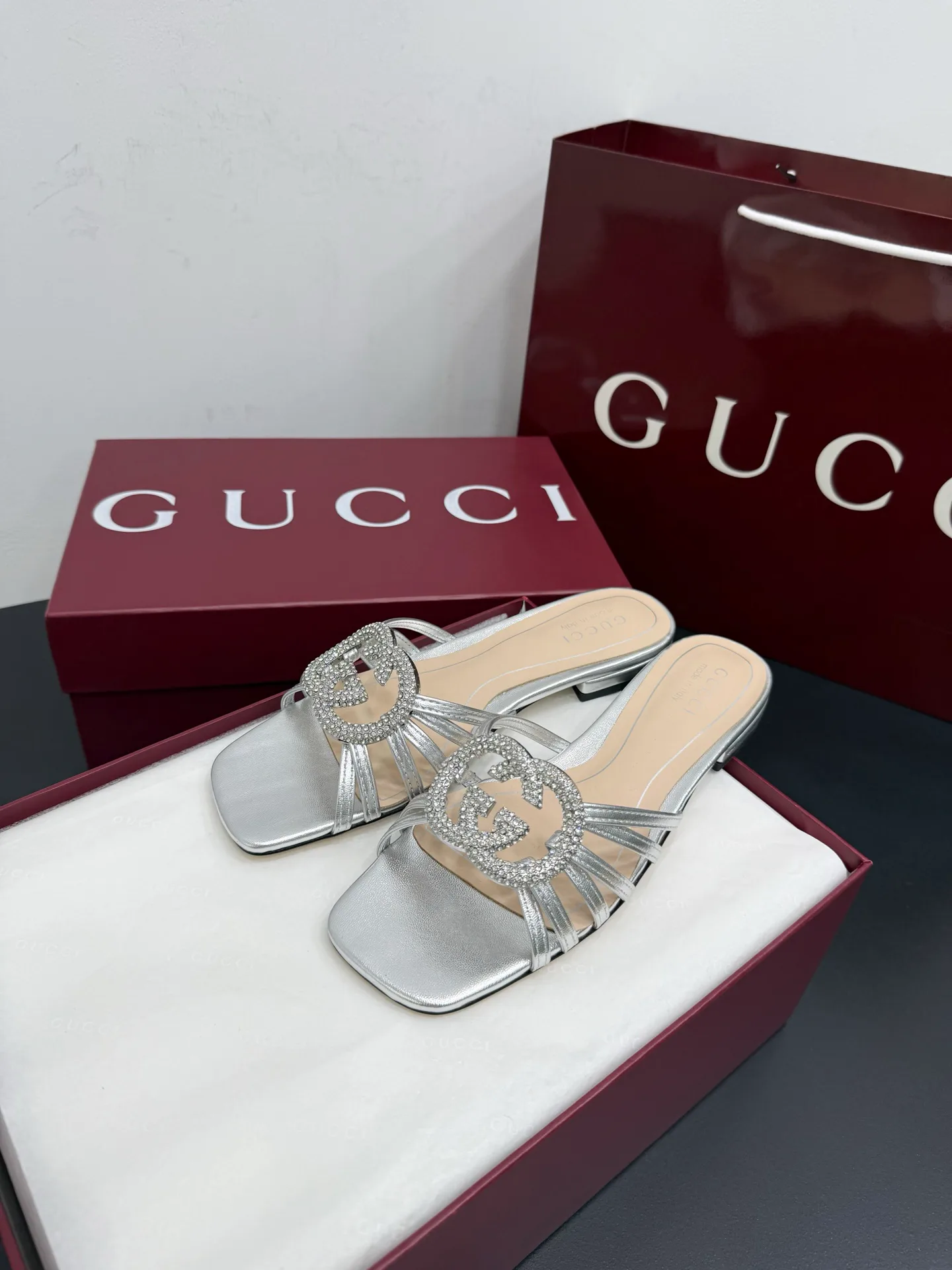Шлепанцы Женские Gucci 457923