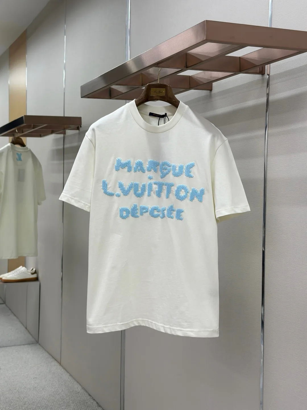 Футболки Женские Louis Vuitton 18191103