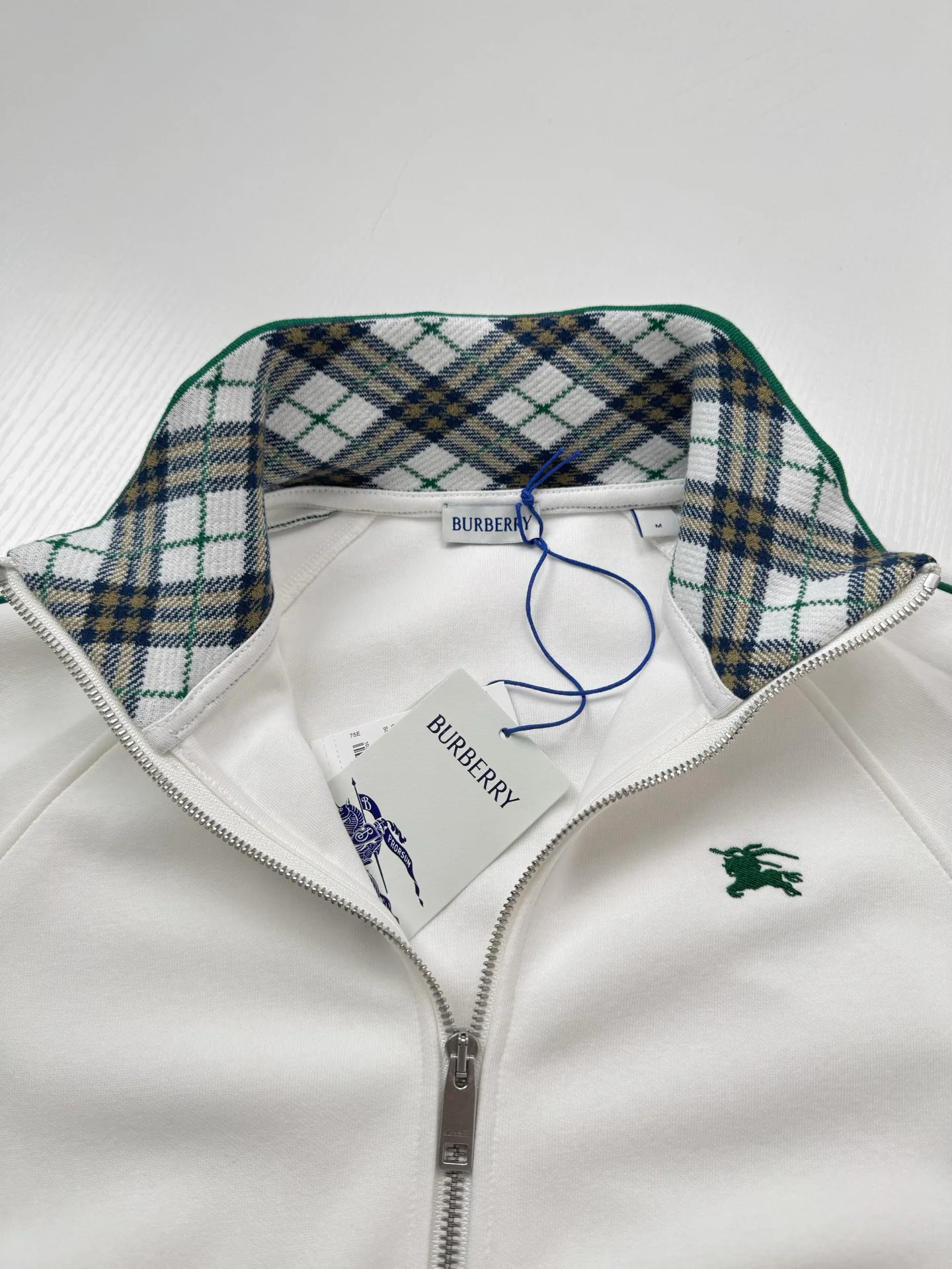 Куртки И Пуховики Мужские Burberry 17585884