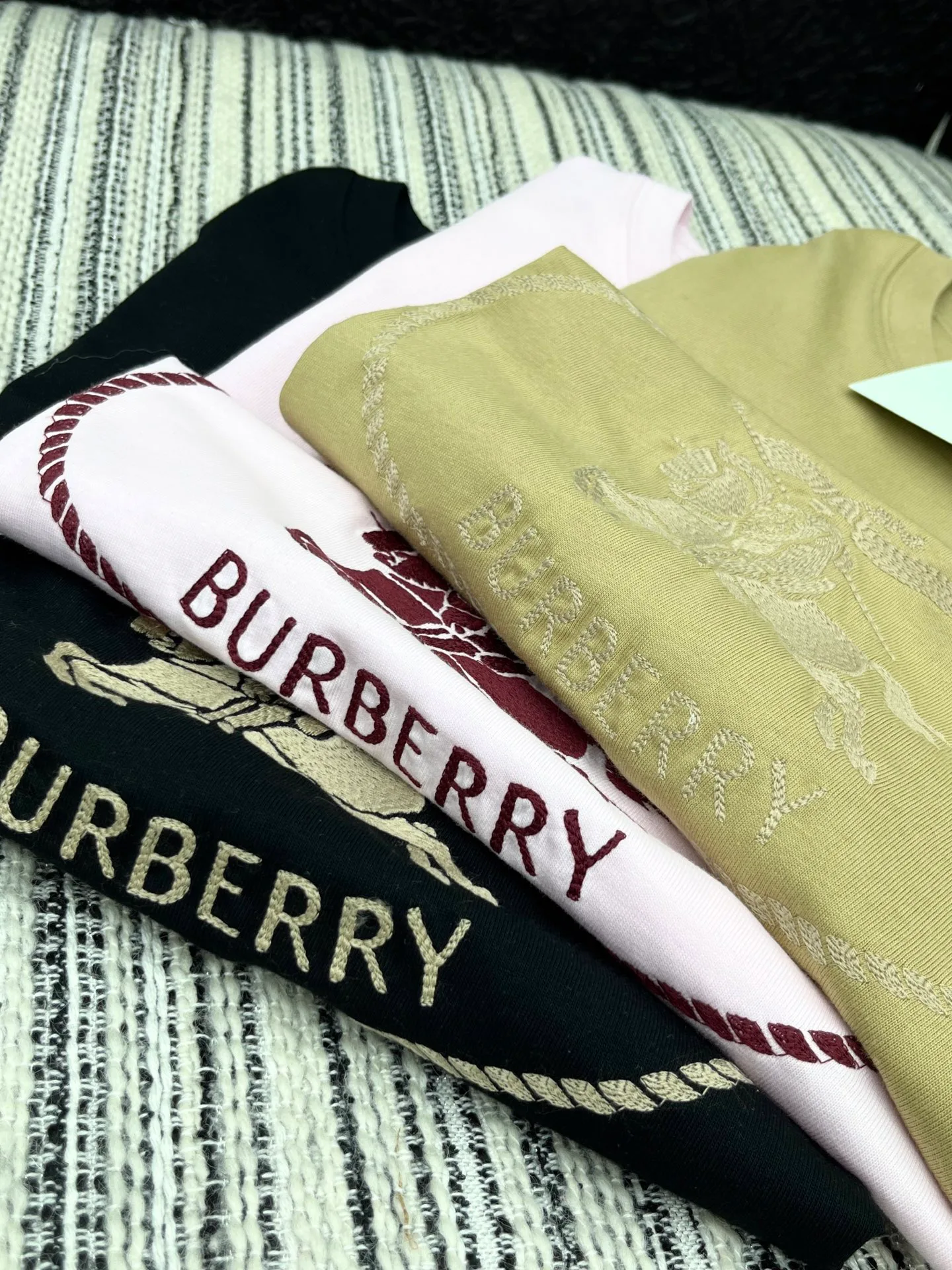 Футболки Женские Burberry 34148