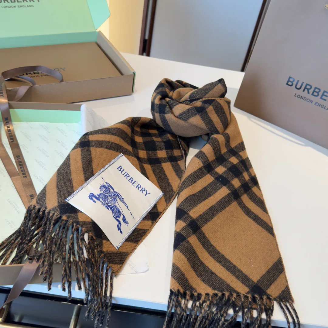 Шарфы Burberry 218458