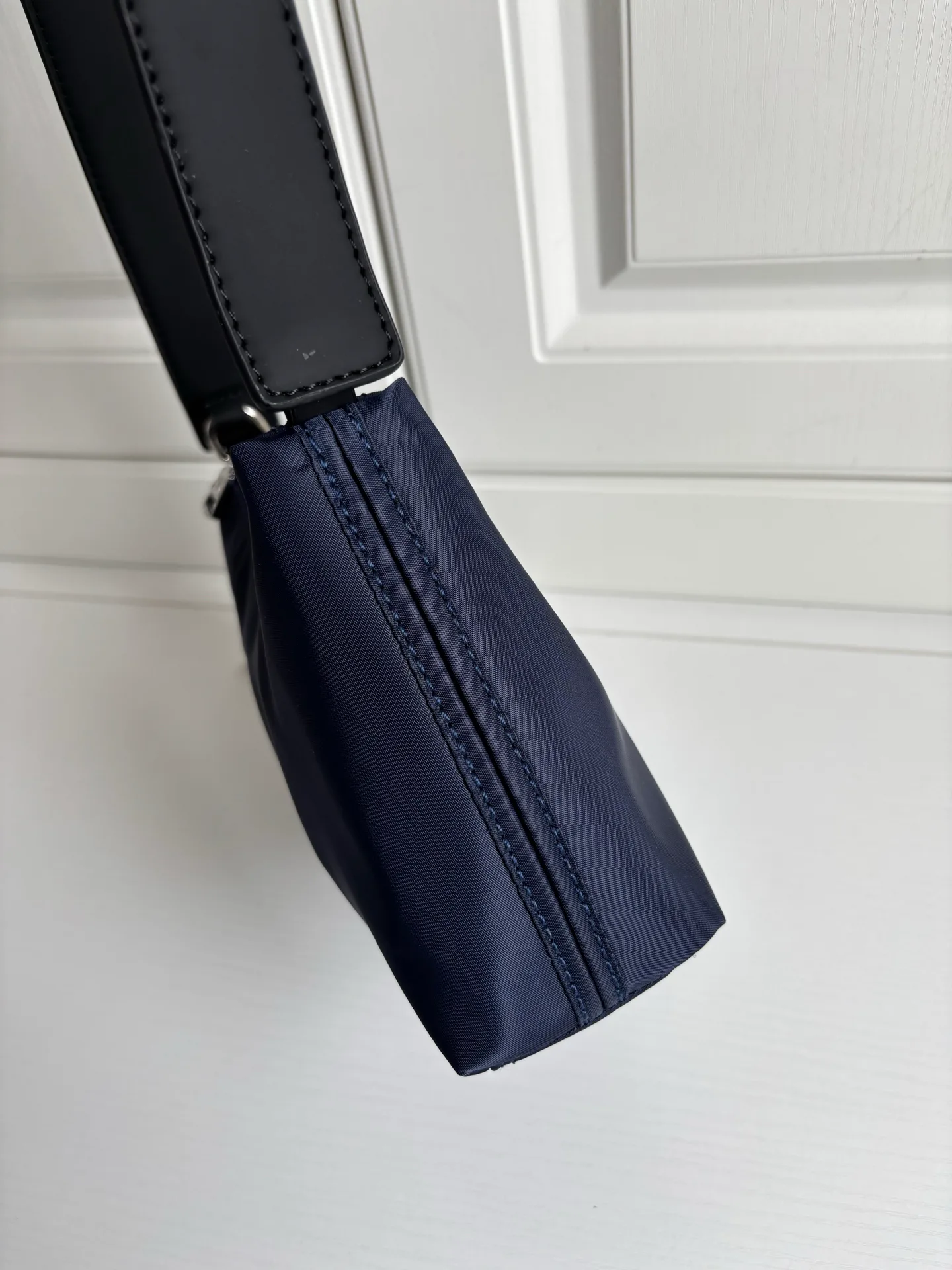 Сумки На Ремне Женские Calvin Klein 347307