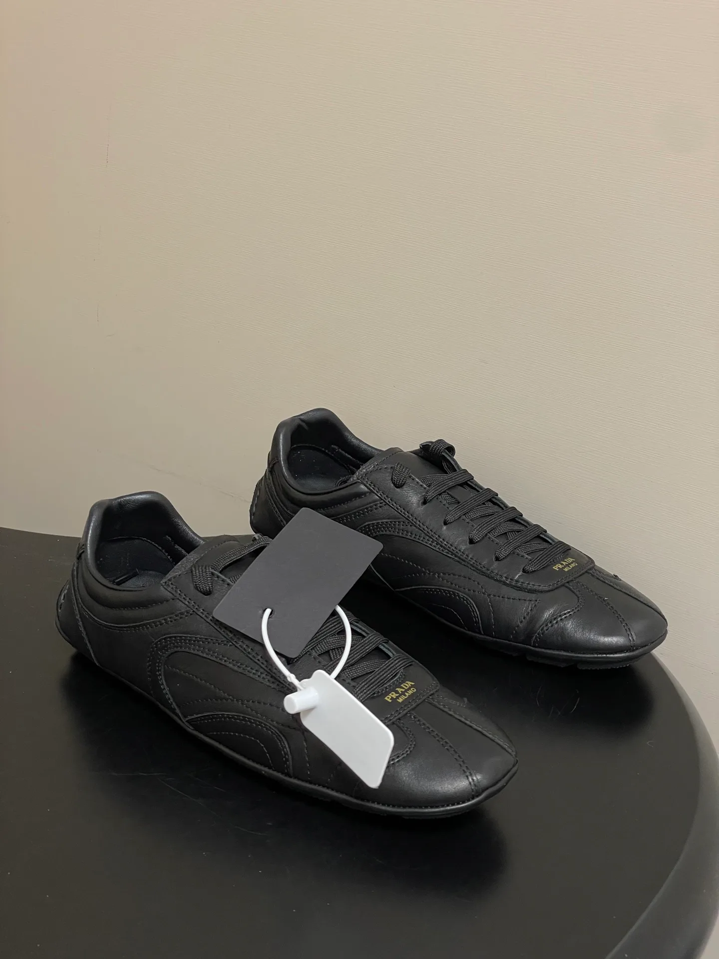 Кроссовки Женские Prada 12880110