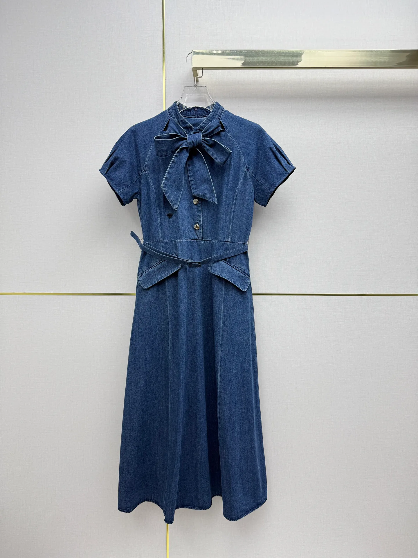 Платья Женские Christian Dior 17633590