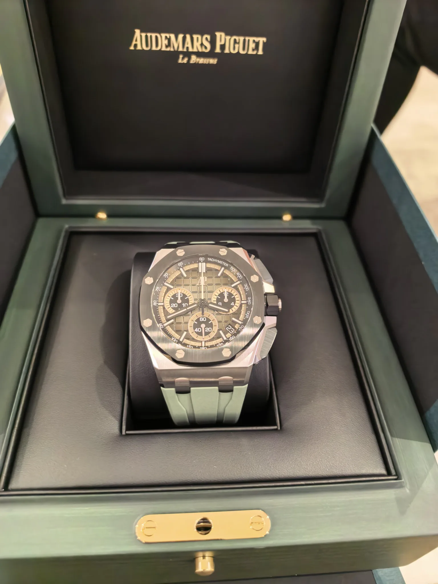 Часы Мужские Audemars Piguet 17043351