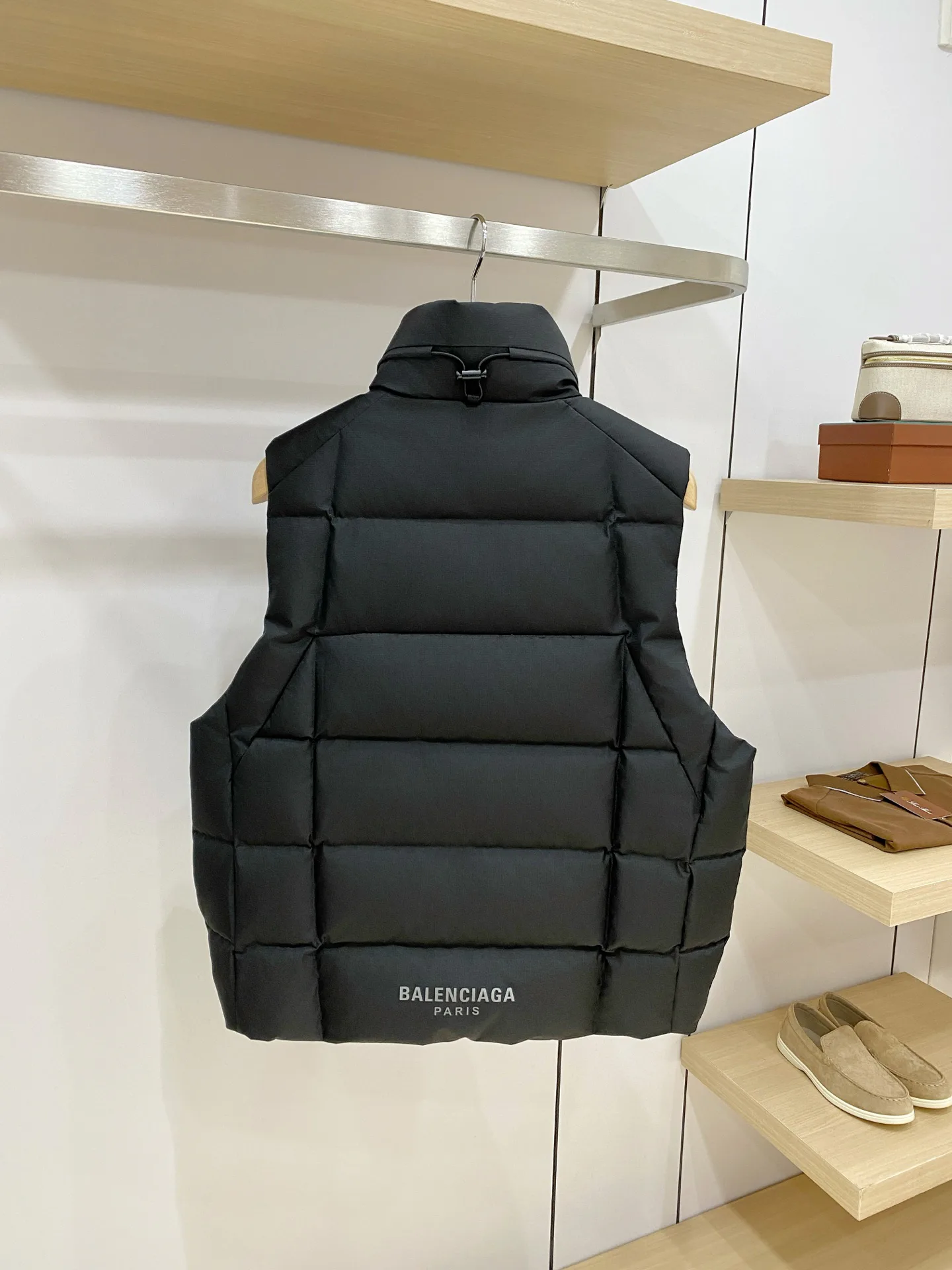 Жилеты Женские Balenciaga 18639713