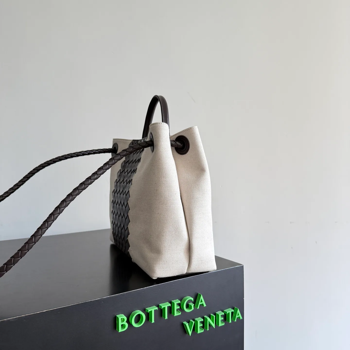 Классические Сумки Женские Bottega Veneta 18004875