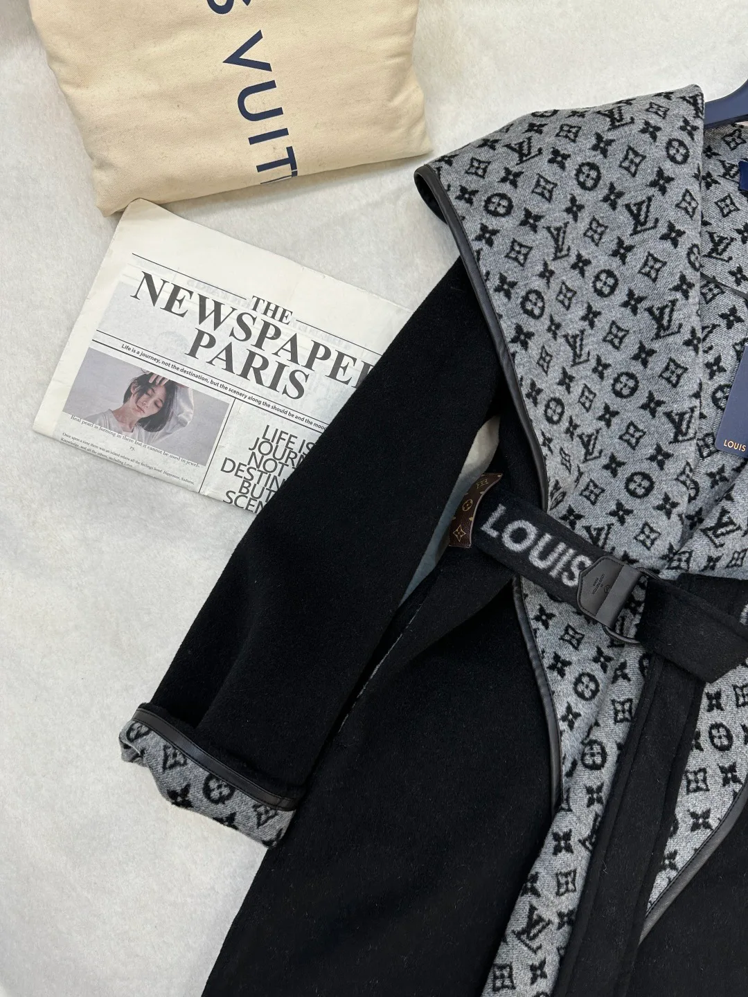 Пальто Женские Louis Vuitton 460787