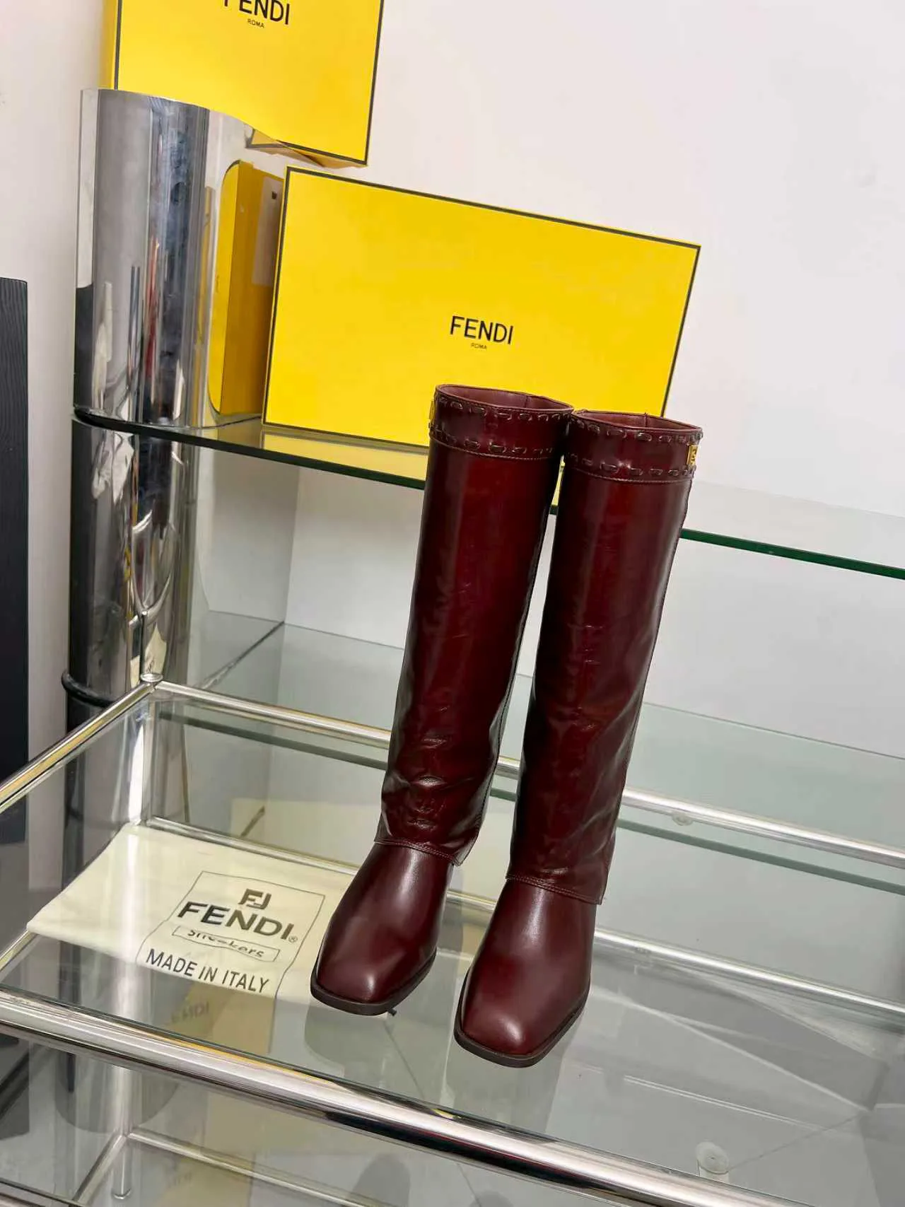 Сапоги Женские Fendi 18104318