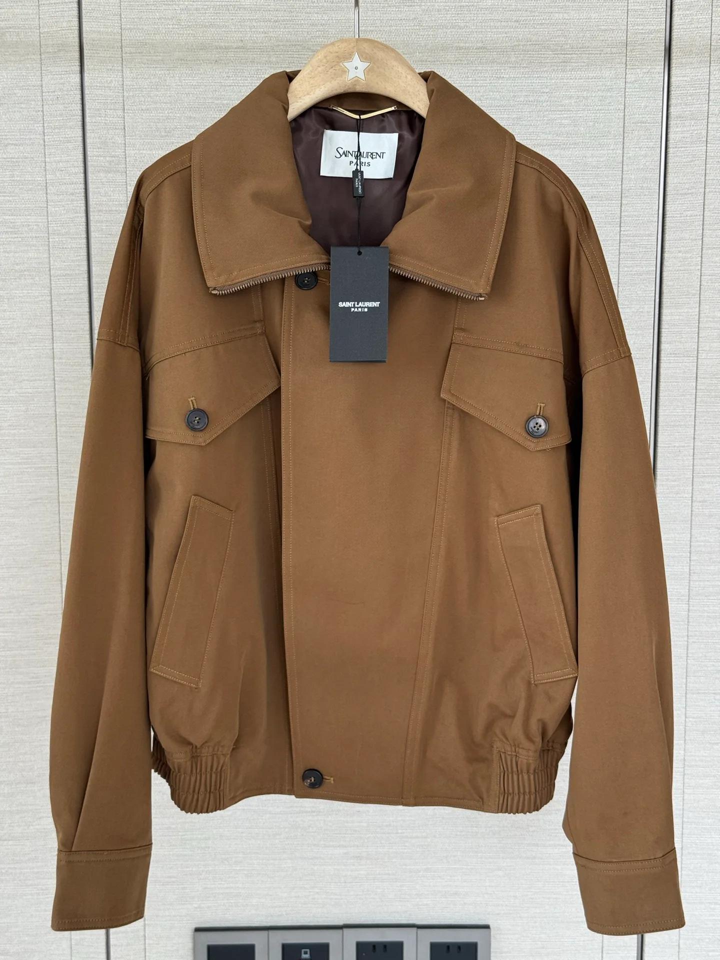 Куртки И Пуховики Женские Saint Laurent 18405495