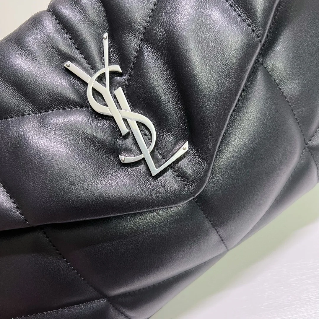 Сумки На Ремне Женские Saint Laurent 11664903