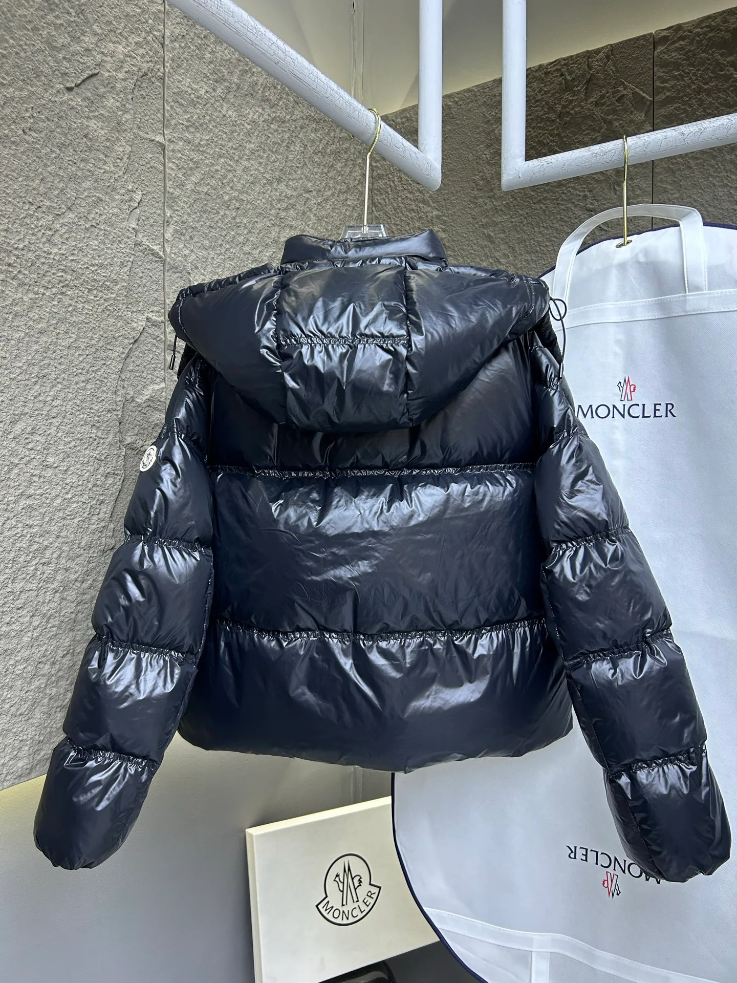 Куртки И Пуховики Женские Moncler 18875965