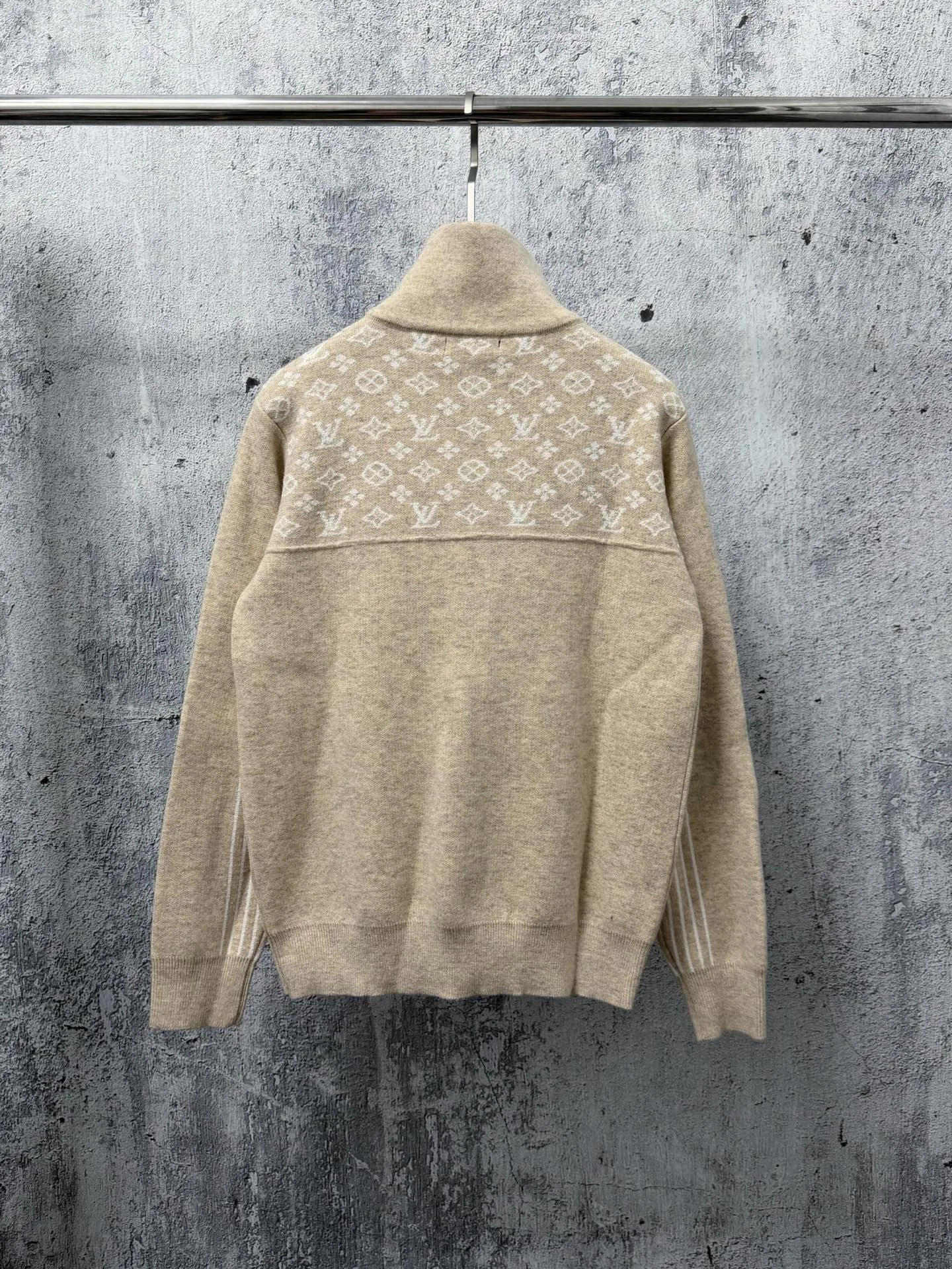 Джемперы И Свитеры Мужские Louis Vuitton 18392066
