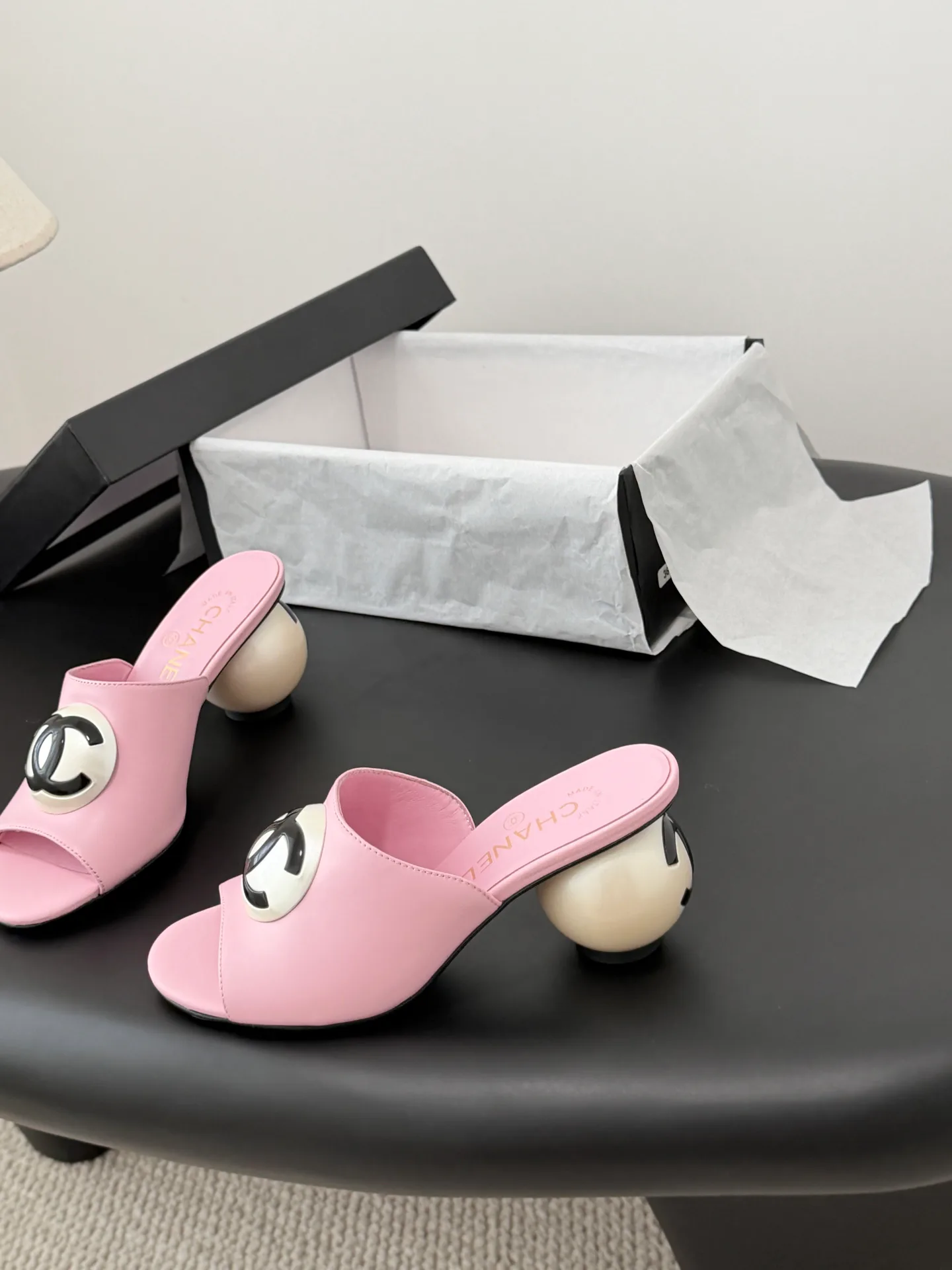 Босоножки Женские Chanel 10997483