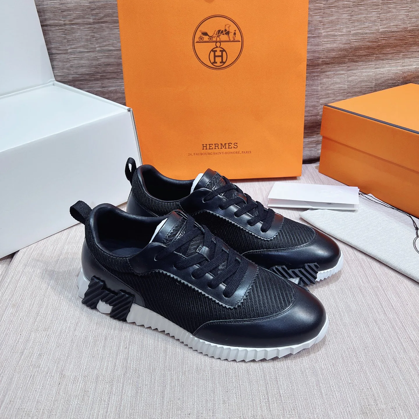 Кроссовки Женские Hermes 17749551