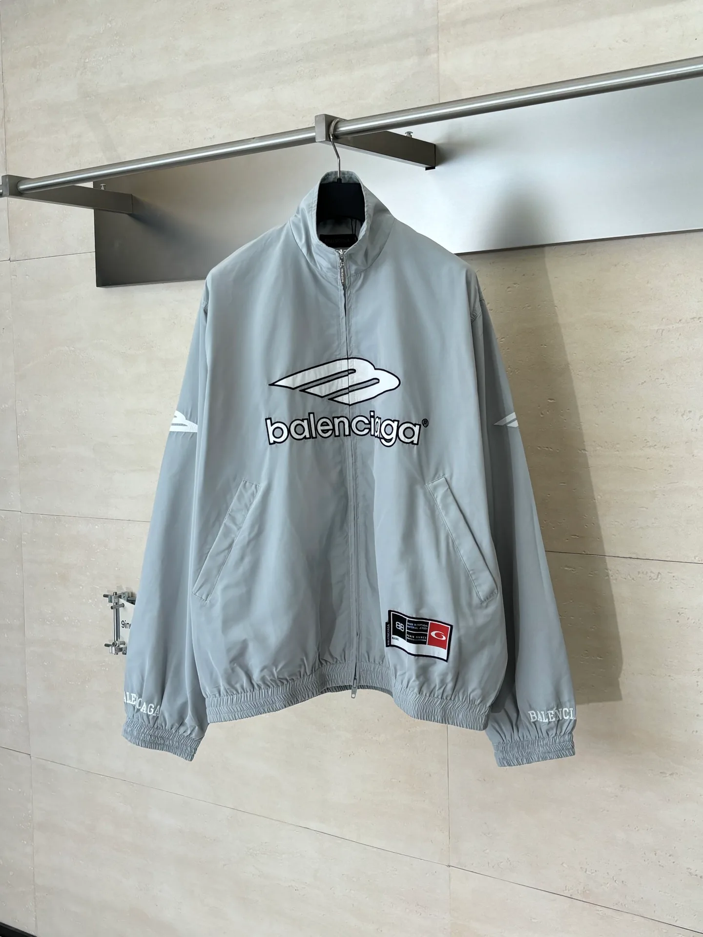 Куртки И Пуховики Мужские Balenciaga 948482