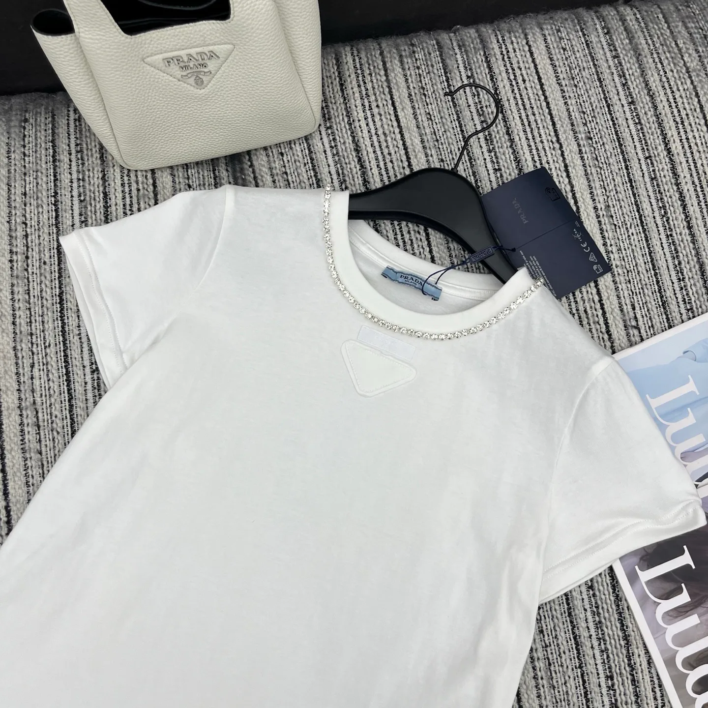 Футболки Женские Prada 13292412