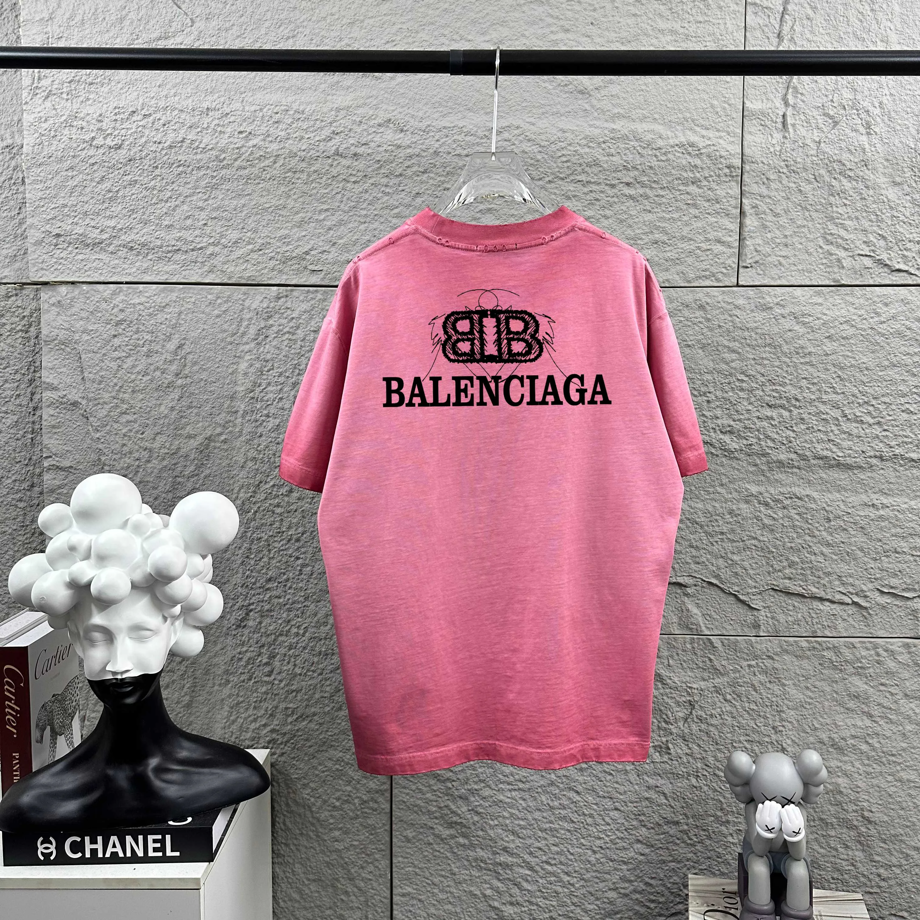 Футболки Женские Balenciaga 493324