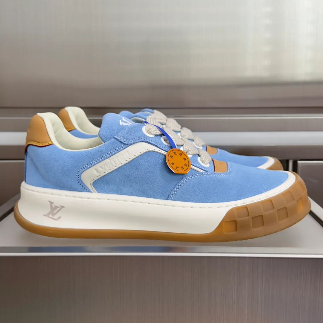 Кроссовки Мужские Louis Vuitton 18703786