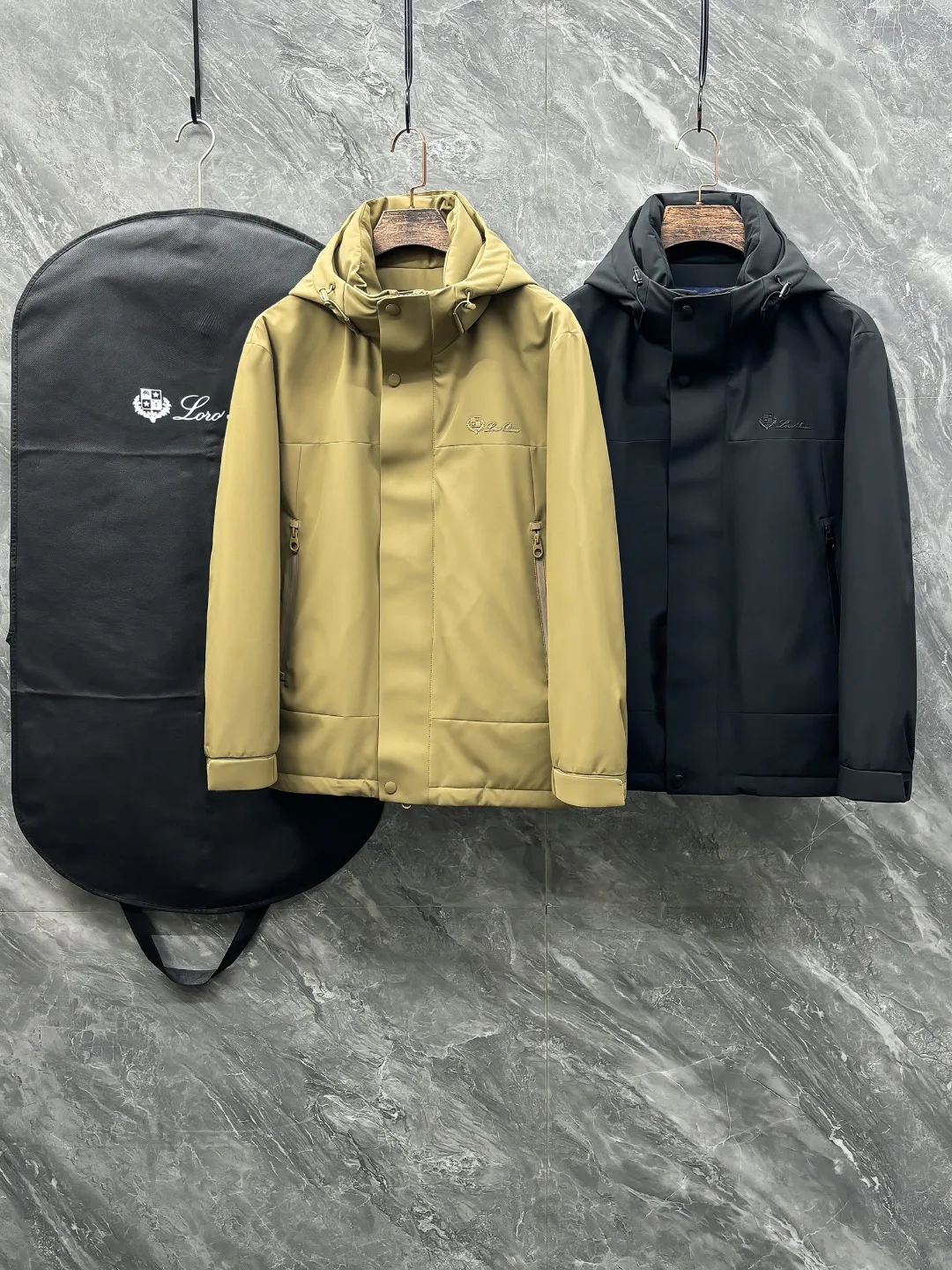 Куртки И Пуховики Женские Loro Piana 1392984