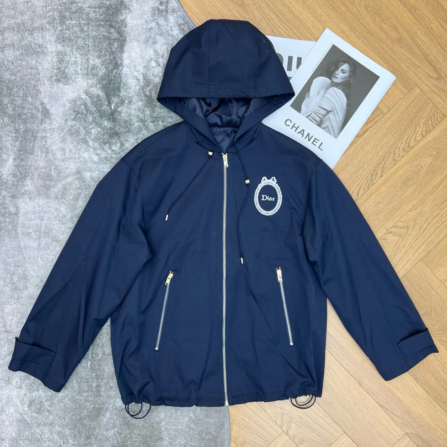 Куртки И Пуховики Женские Christian Dior 12592782