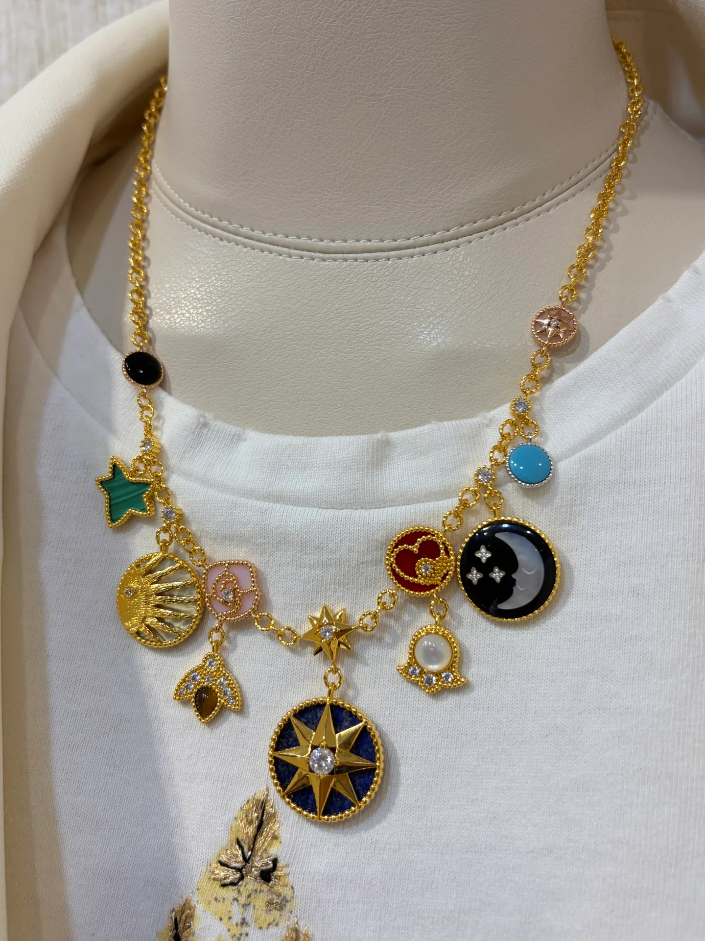 Бижутерия Christian Dior 693413