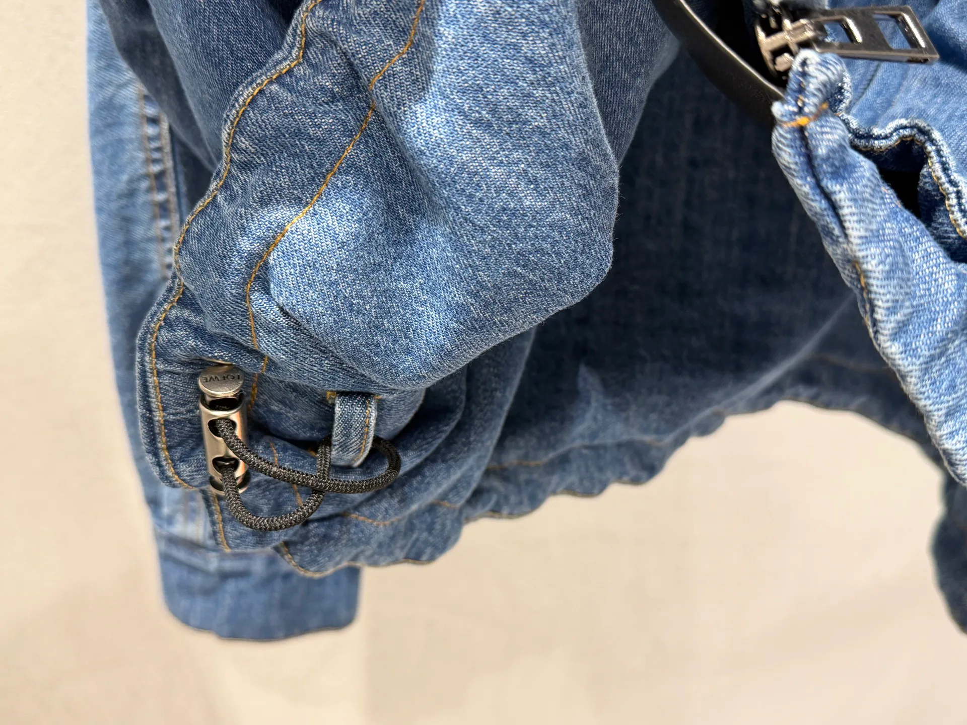 Куртки И Пуховики Женские Loewe 18032165