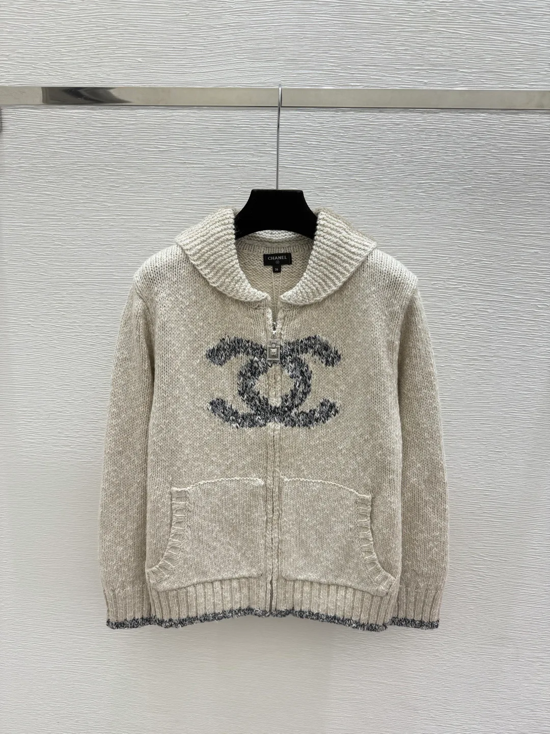 Джемперы И Свитеры Женские Chanel 18827102