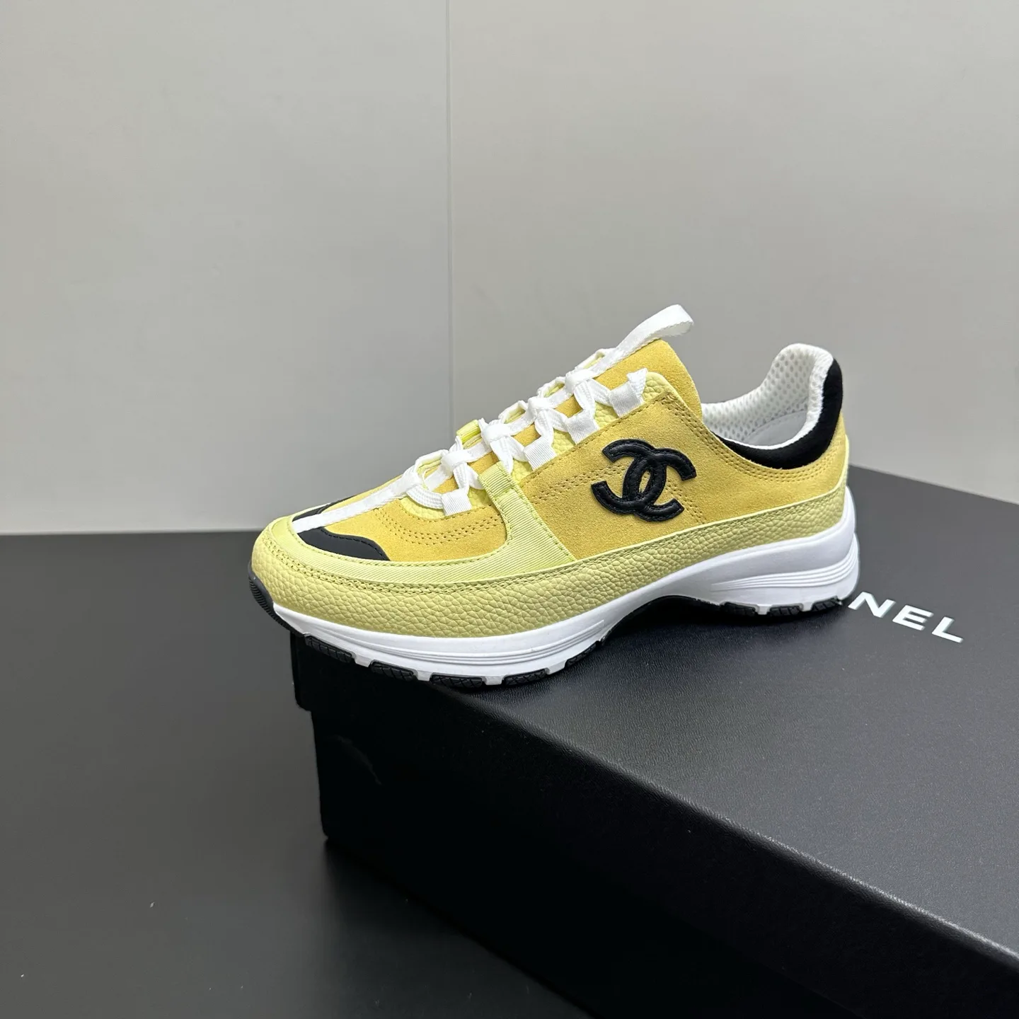 Кроссовки Женские Chanel 1748625