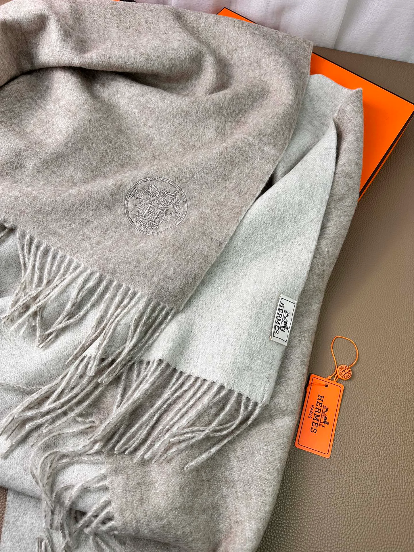 Шарфы Hermes 18105098
