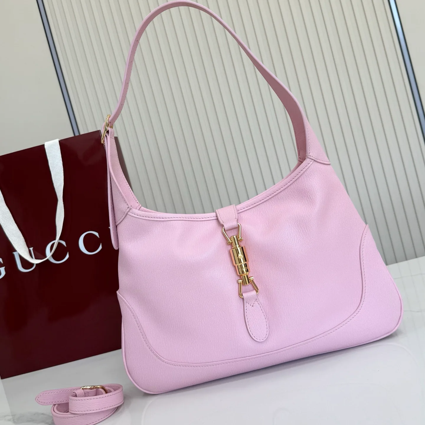 Классические Сумки Женские Gucci 17243050