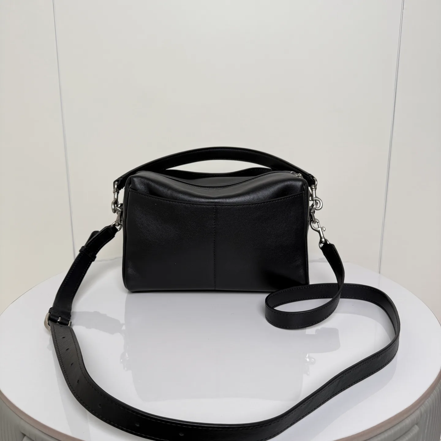 Сумки На Ремне Женские Balenciaga 1221084