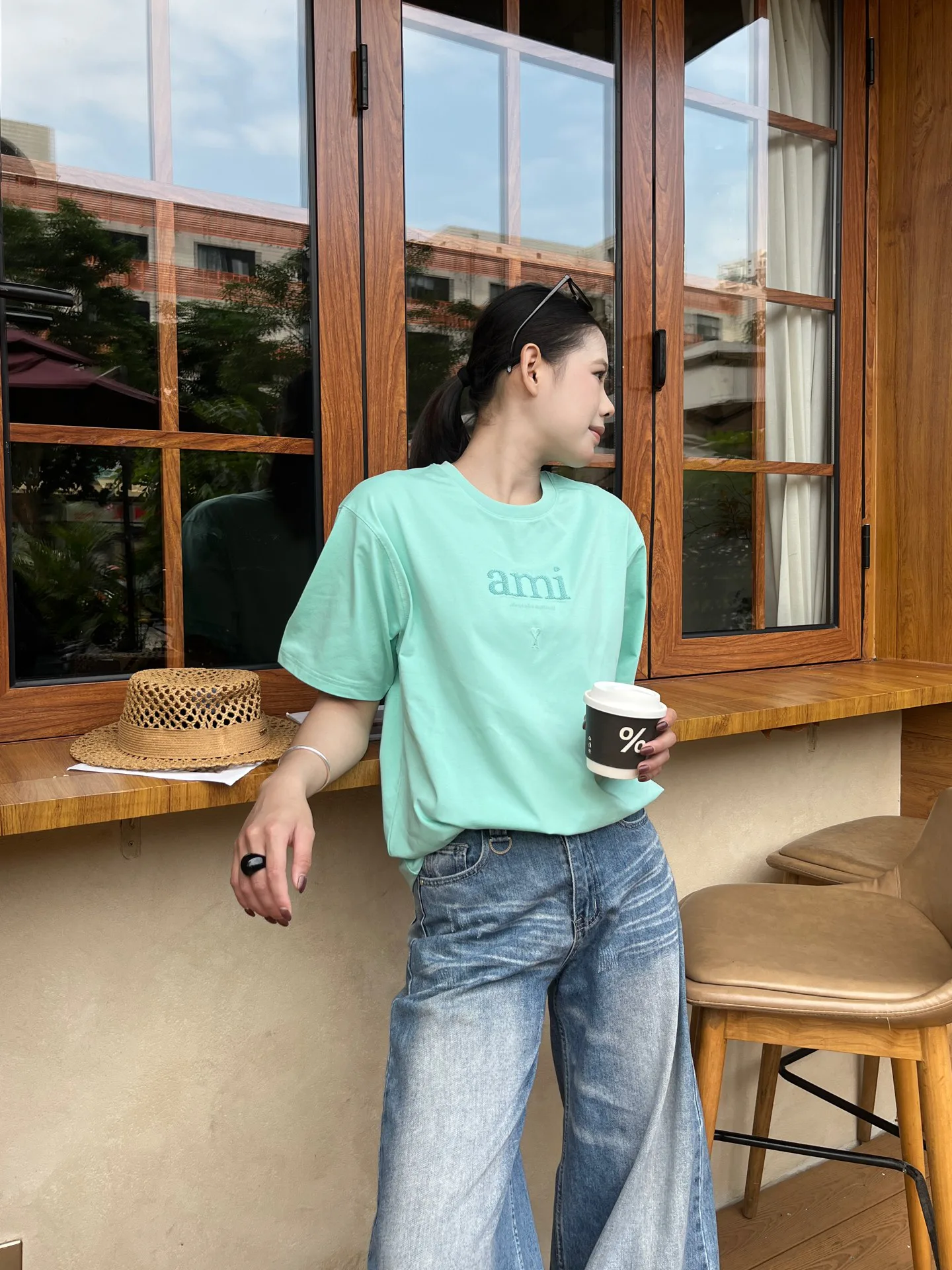 Футболки Женские Ami Paris 13405186