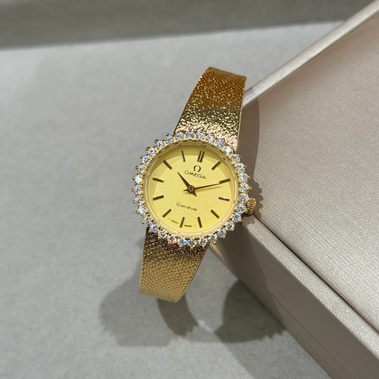 Часы Женские Omega 17843053