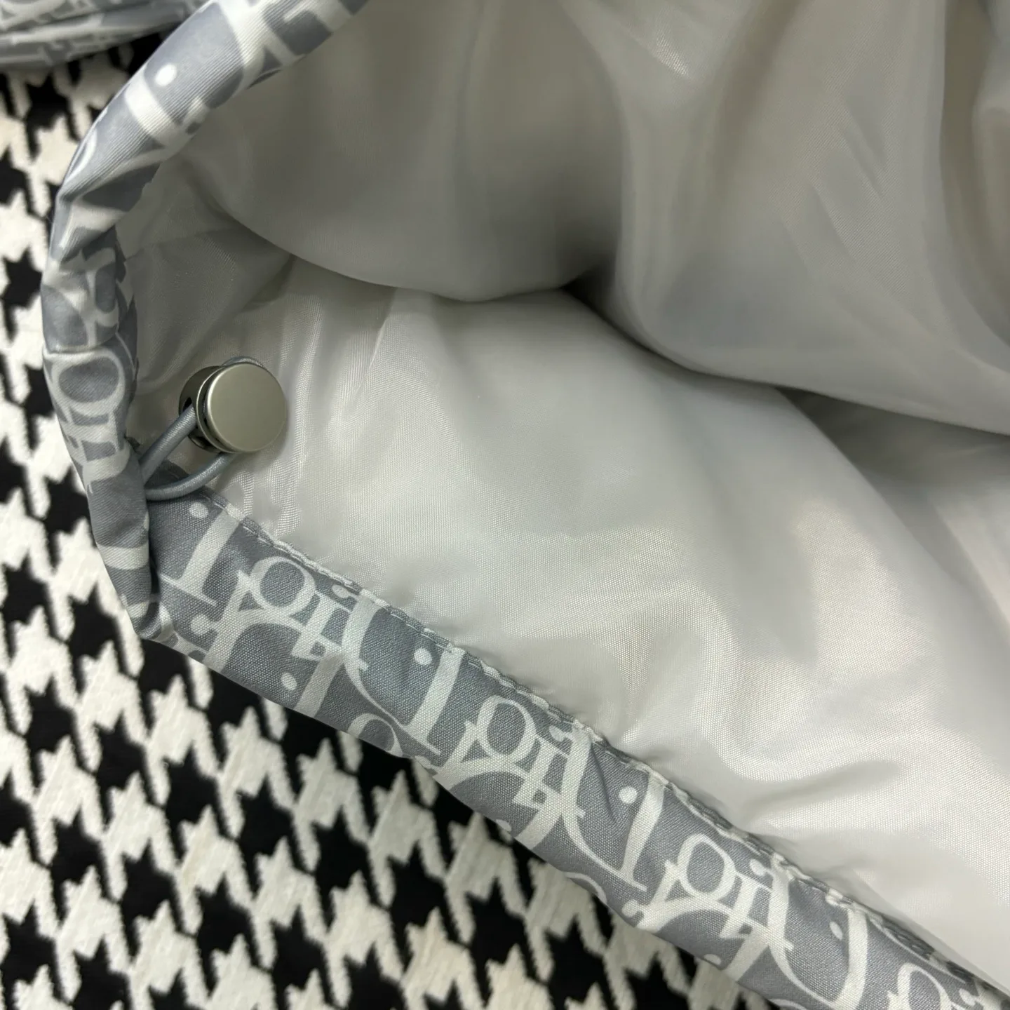 Куртки И Пуховики Женские Christian Dior 1493779