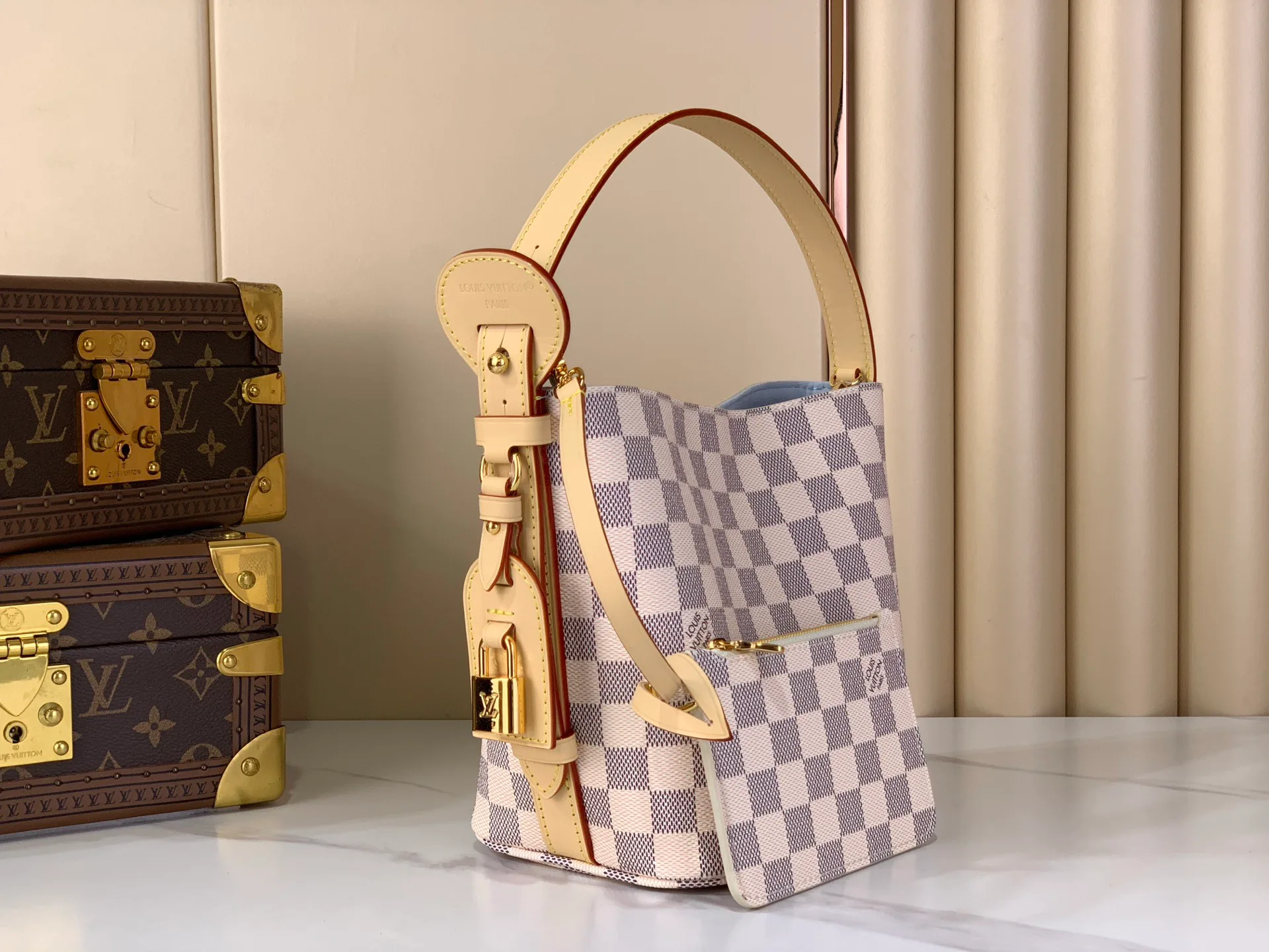 Классические Сумки Женские Louis Vuitton 11670341