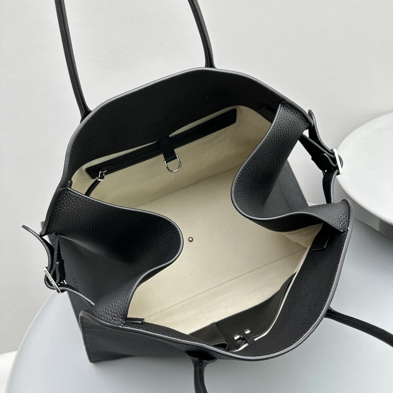 Классические Сумки Женские The Row 321913