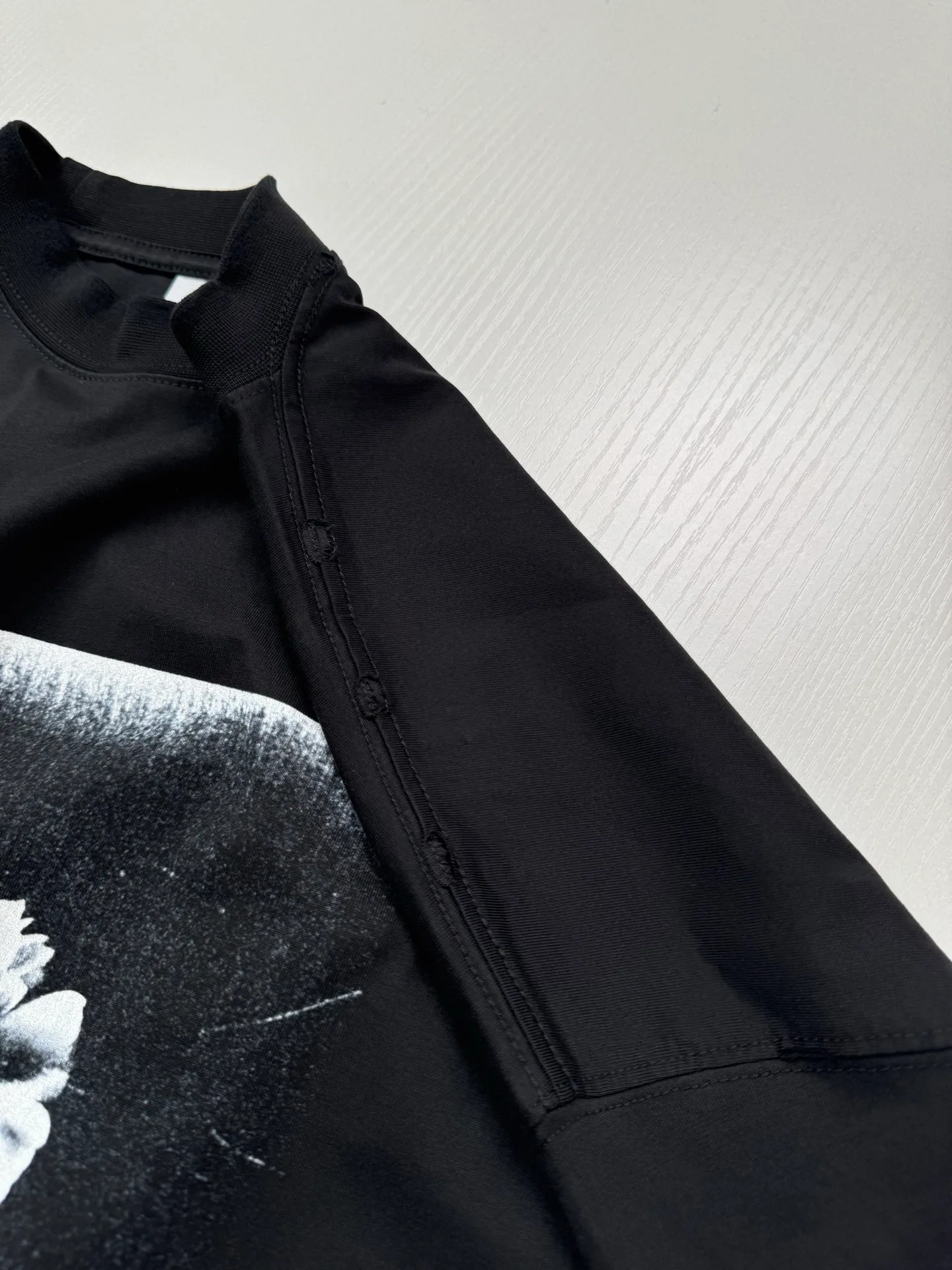 Футболки Мужские Balenciaga 17585903